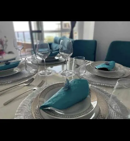 Brand New First Line Sea View 2 Bedroom Apartman Burgasz
