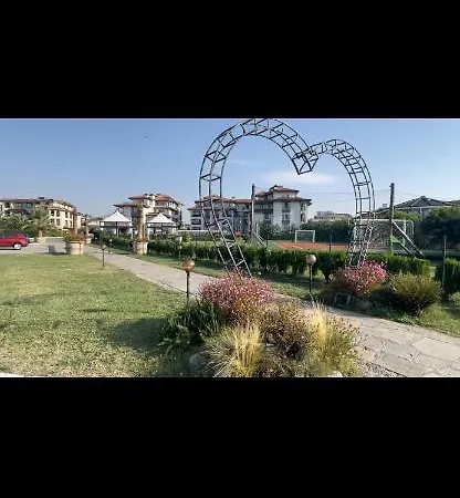 Brand New First Line Sea View 2 Bedroom * Burgasz