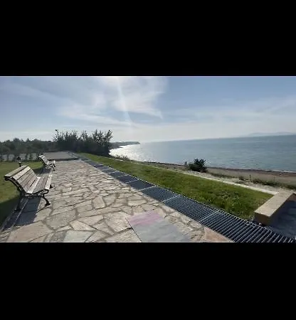 아파트 Brand New First Line Sea View 1 Bedroom *